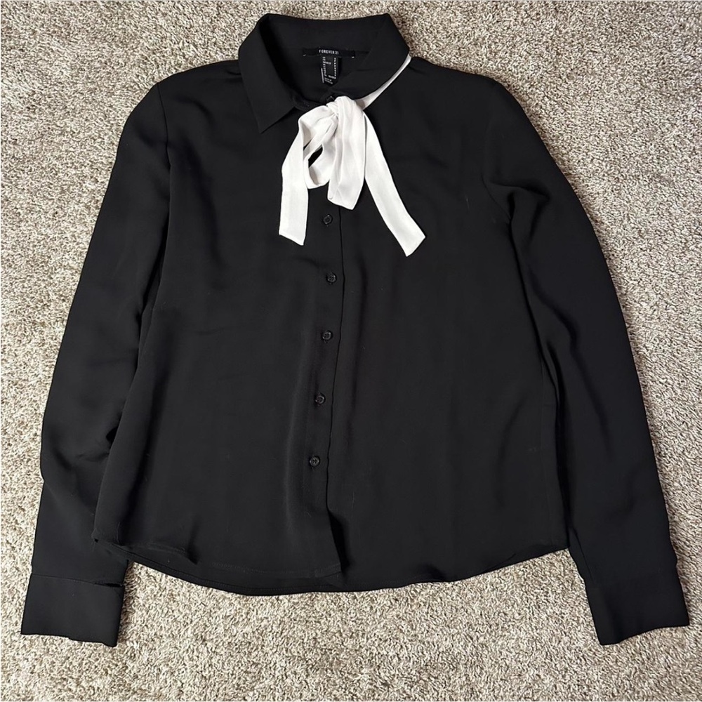 Forever 21 Black Top with White Accent